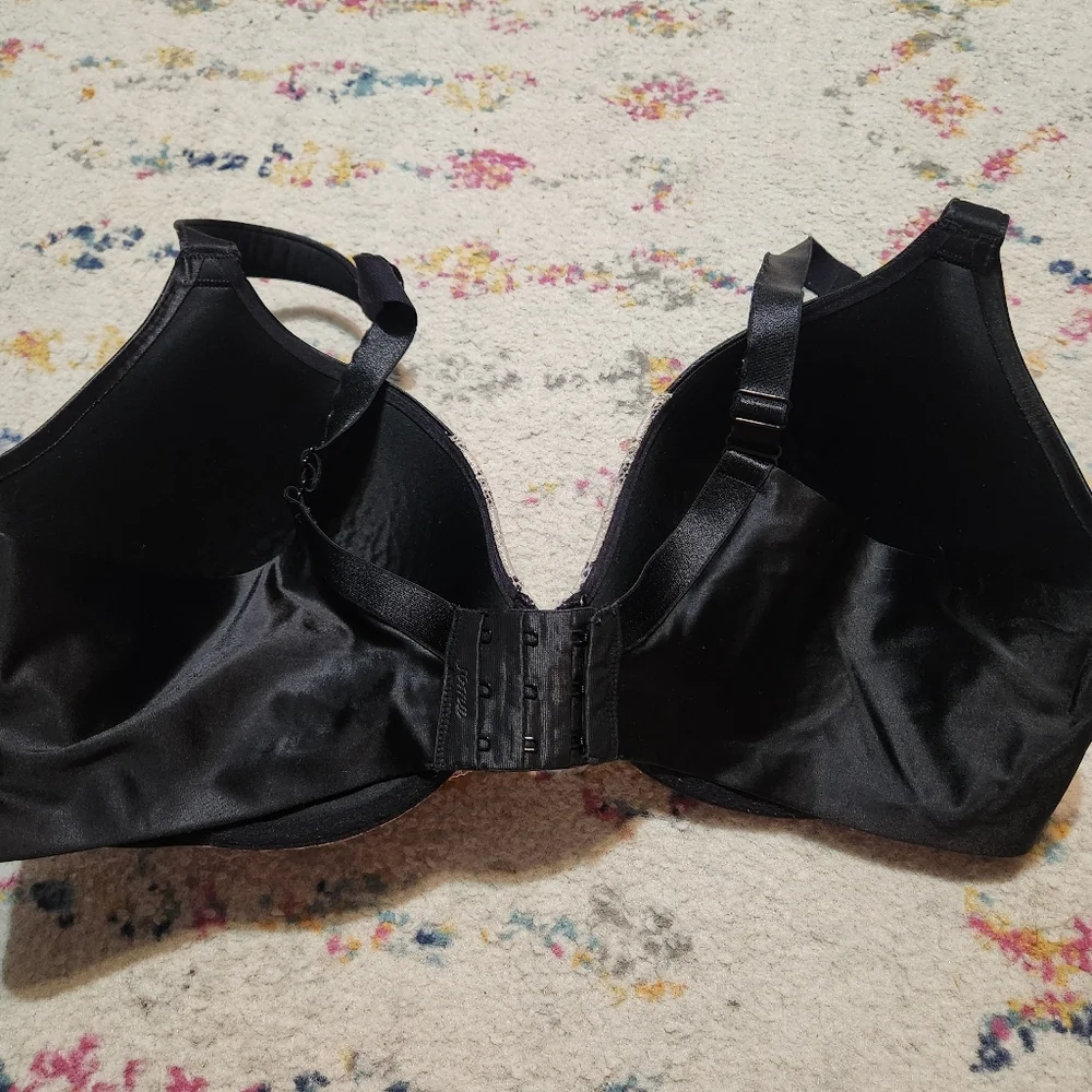 💘 Soma Enchanting Shape Full Coverage Bra - Picture 2 of 3